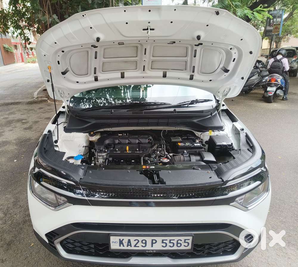 Kia Carens G1.5 6mt Gravity, 2024, Petrol