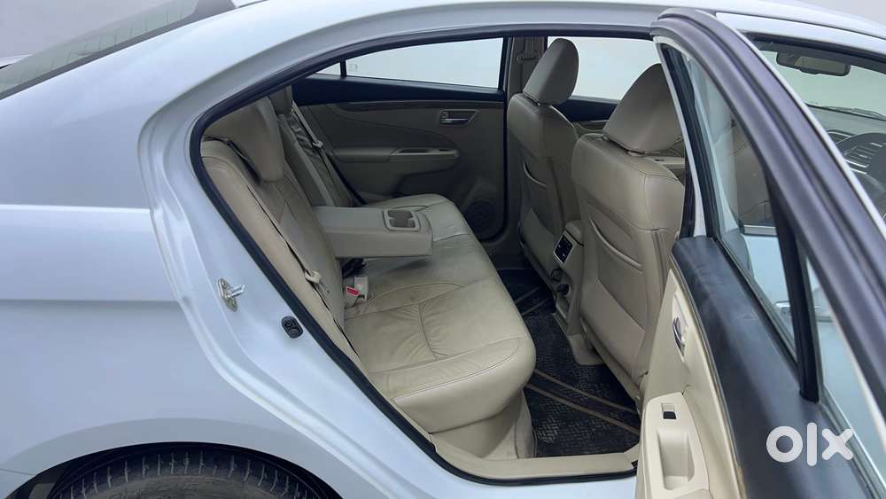 Maruti Suzuki Ciaz Alpha 1.5 At, 2021, Petrol