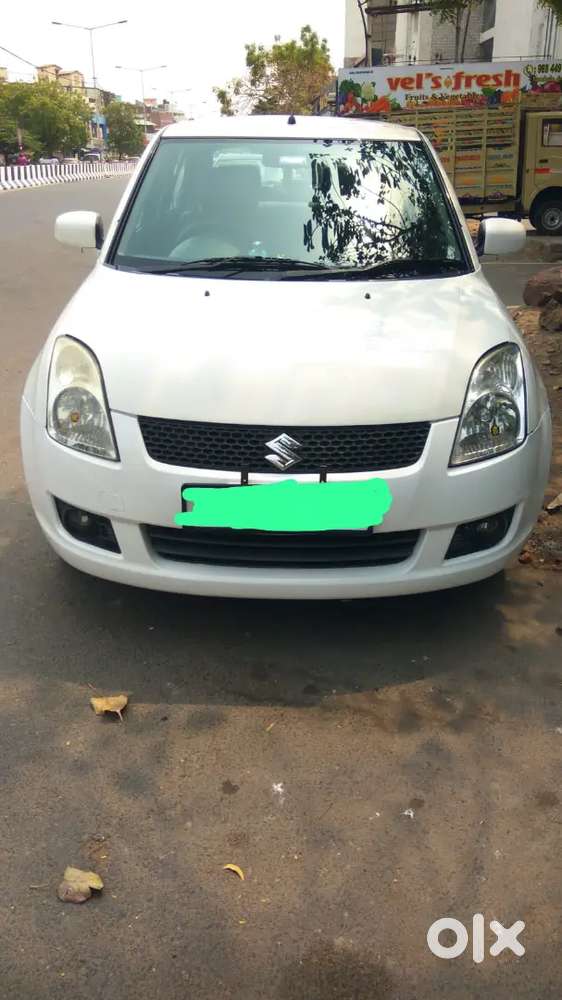 Maruti Suzuki Dzire 2015