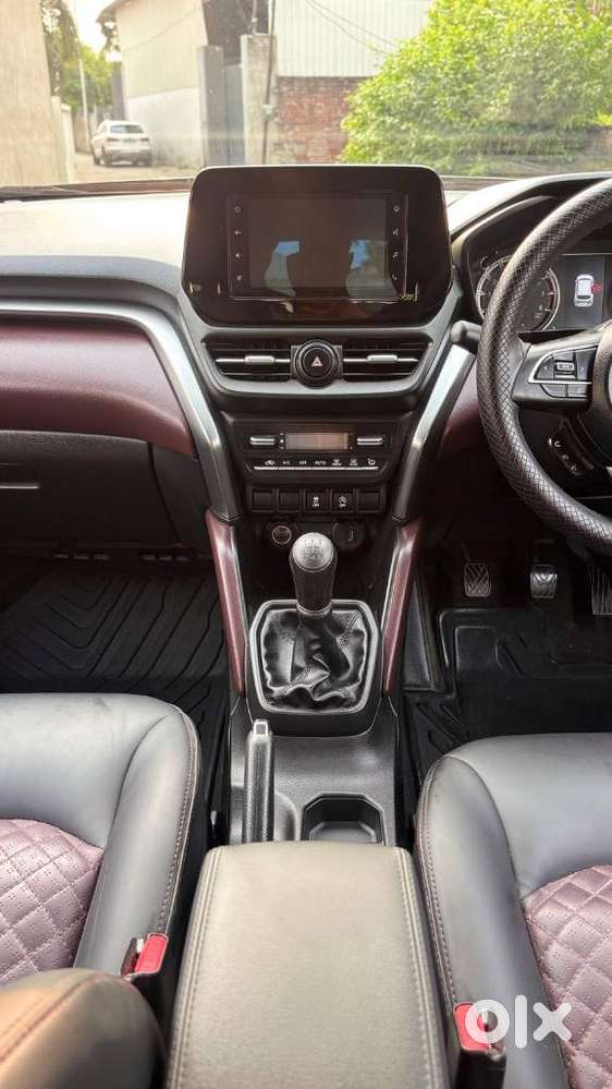 Maruti Suzuki Grand Vitara, 2024, Petrol