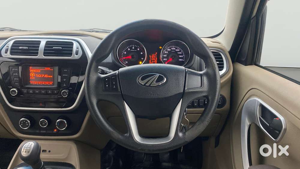 Mahindra Tuv 300 Mhawk100 T8, 2017, Diesel