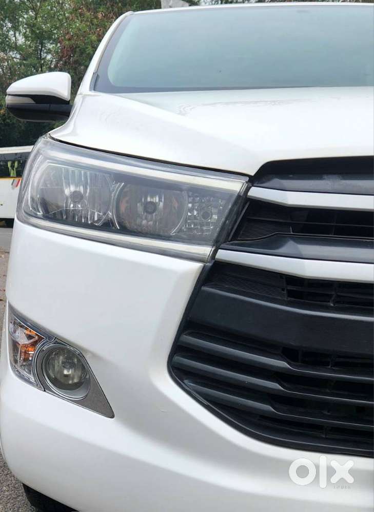 Toyota Innova Crysta 2.4 Gx Mt, 2017, Diesel