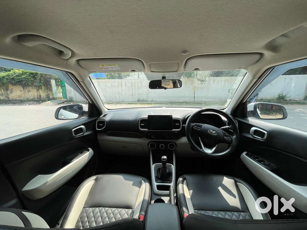 Hyundai Venue S 1.2 Petrol, 2024, Petrol