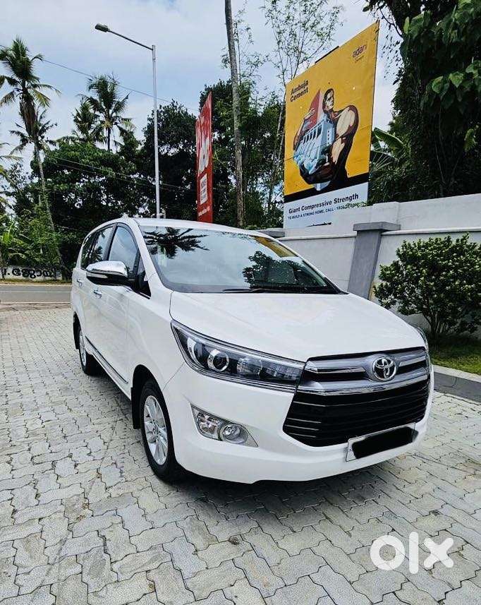 Toyota Innova Crysta 2.8 Zx At, 2017, Diesel