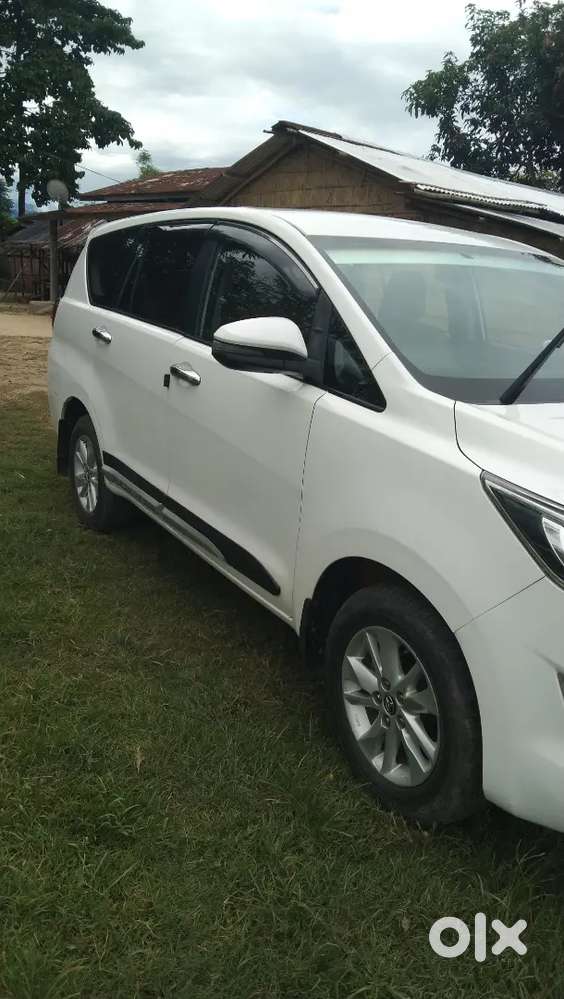 Toyota Innova Crysta 2019 Diesel Manual