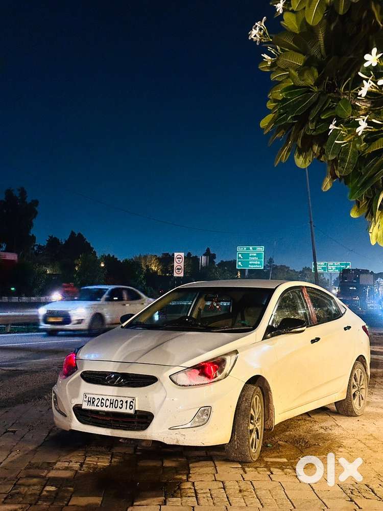 Hyundai Verna Petrol 2014