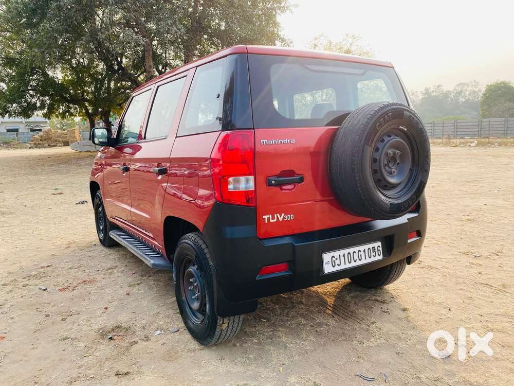 Mahindra Tuv 300 T4, 2016, Diesel