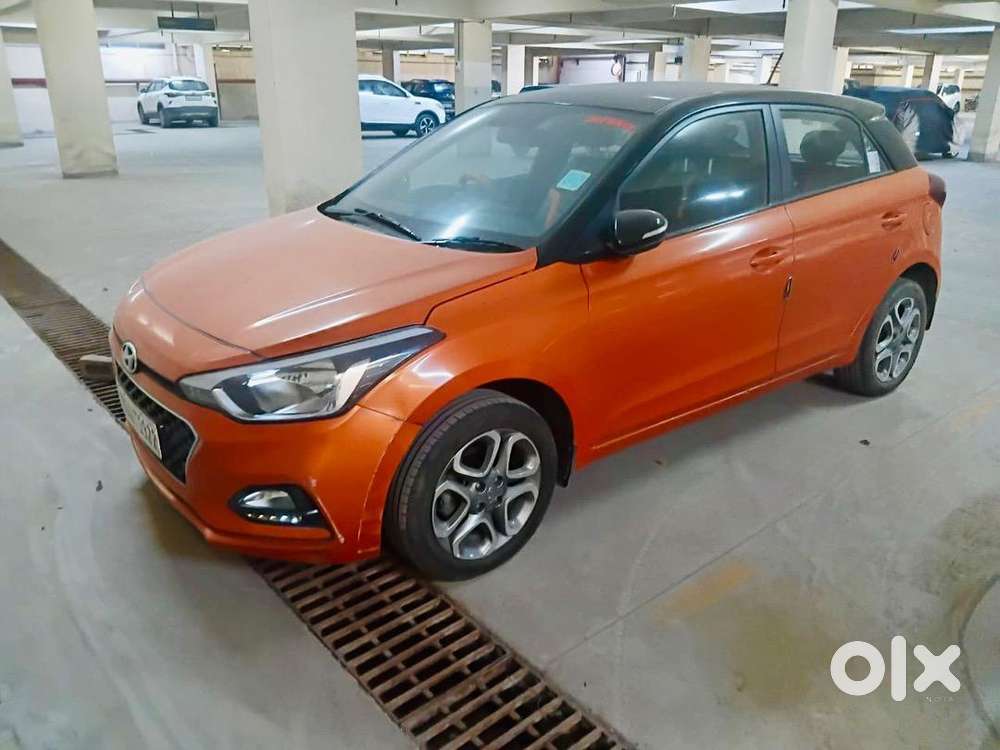 Hyundai Elite I20 Sportz Plus (dual Tone) Good Condition-only 25k Kms!