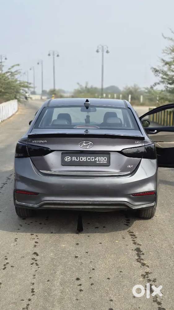 Hyundai Verna 2018 Diesel 99000 Km Driven