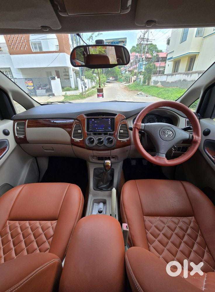 Toyota Innova 2.0 Gx 8 Str, 2011, Diesel