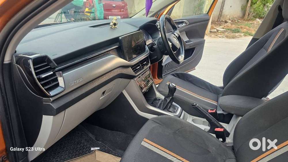 Skoda Kushaq 1.0 Tsi Ambition, 2024, Petrol