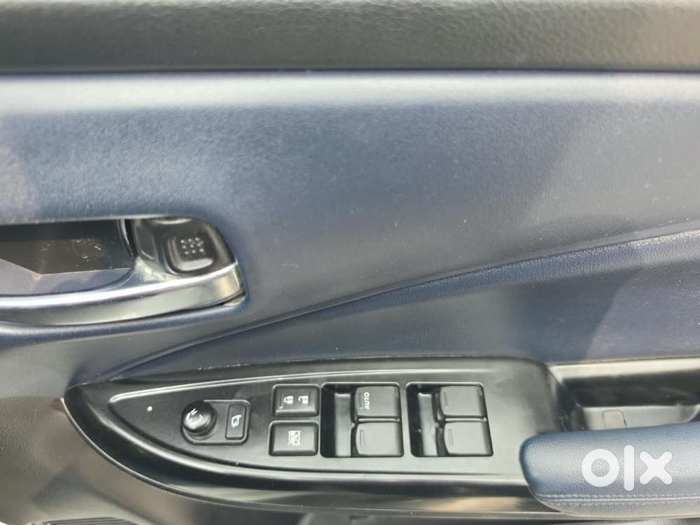 Maruti Suzuki Baleno 1.2 Zeta At, 2022, Petrol