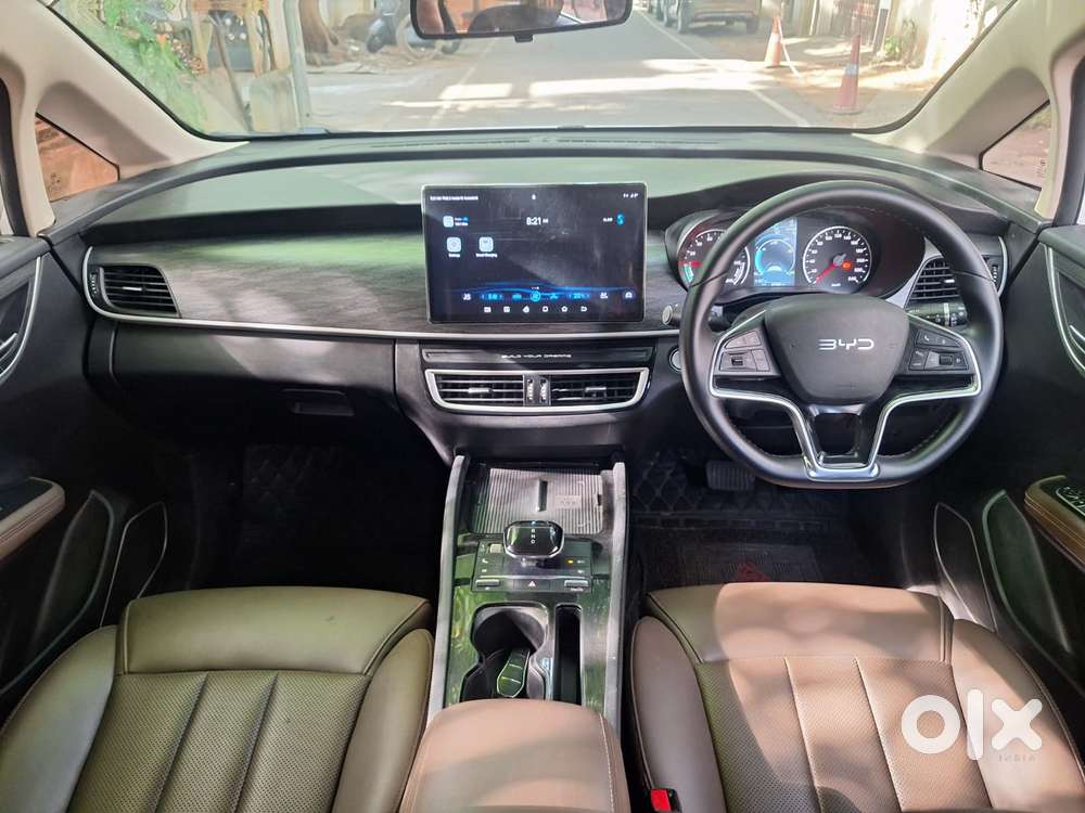 Mahindra Xuv300 W8 Diesel, 2024, Diesel