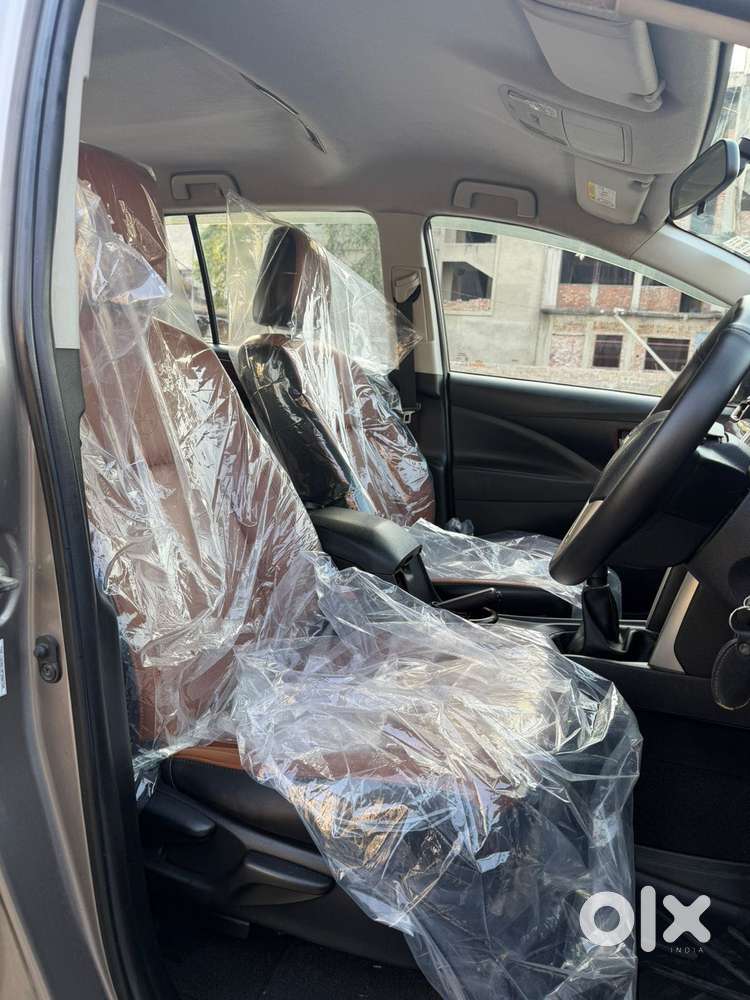 Toyota Innova Crysta