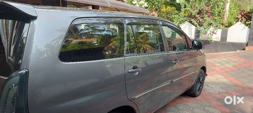 Toyota Innova Diesel 2011 Manual 72000 Km