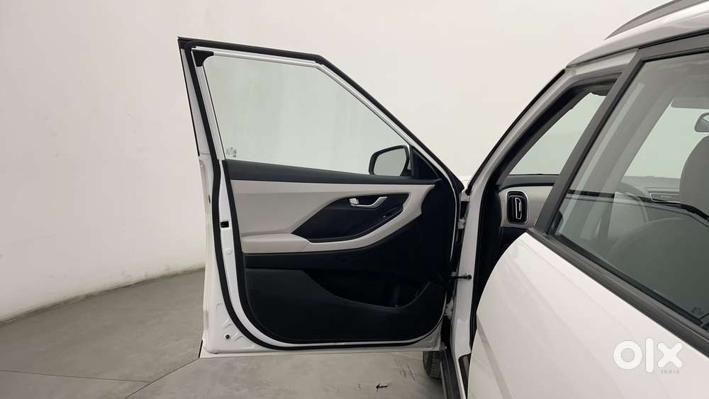 Hyundai Creta 1.5 Sx Executive Petrol, 2022, Petrol