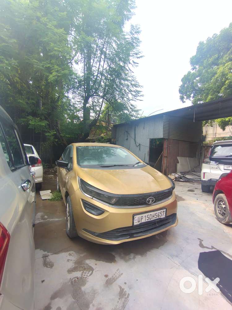 Tata Altroz 1.2 Xe, 2020, Petrol