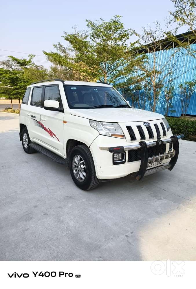 Mahindra Tuv 300 T8, 2016, Diesel