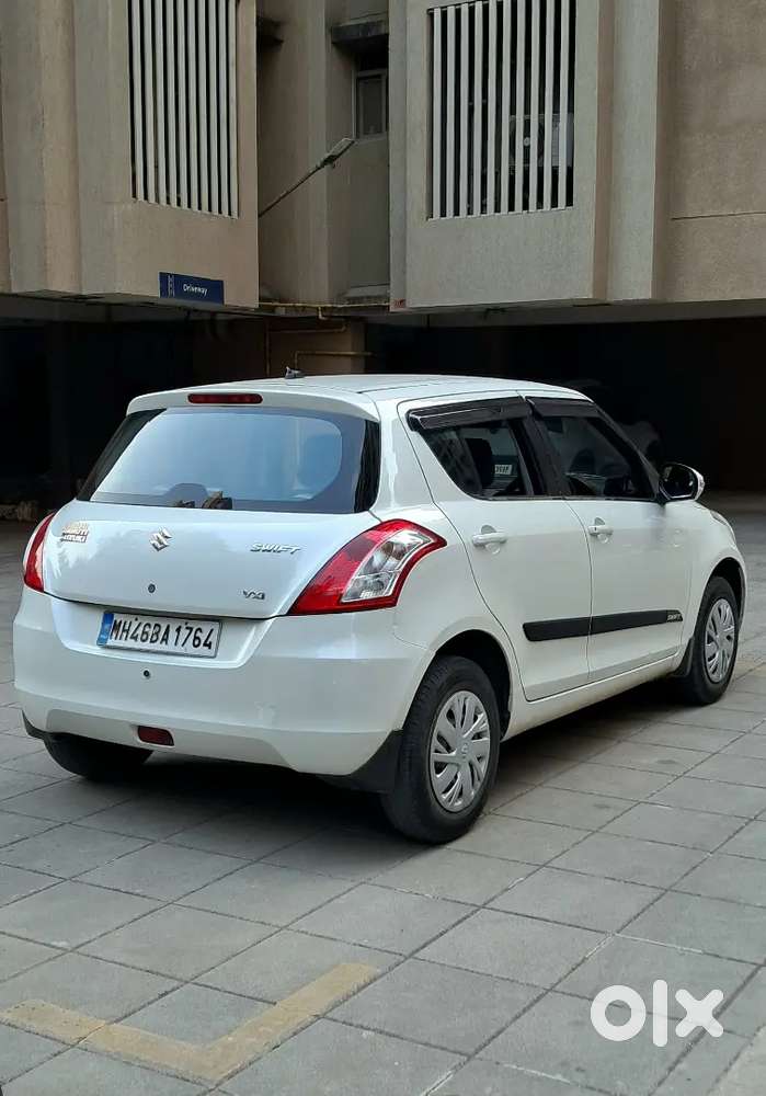 Maruti Suzuki Swift Vxi 2017
