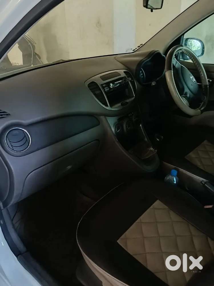 Hyundai I10 2011 Cng & Hybrids 75000 Km Driven