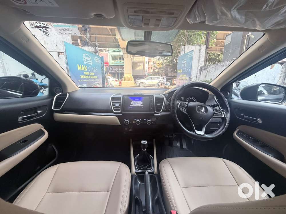 Honda City V Mt Sunroof, 2021, Petrol