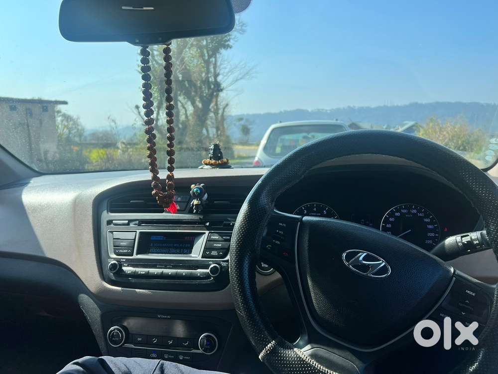 Hyundai I20 Petrol Manual 2015