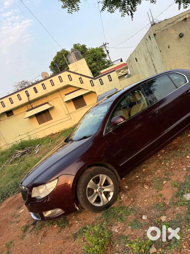 Skoda Superb 2012 Diesel Well Maintained