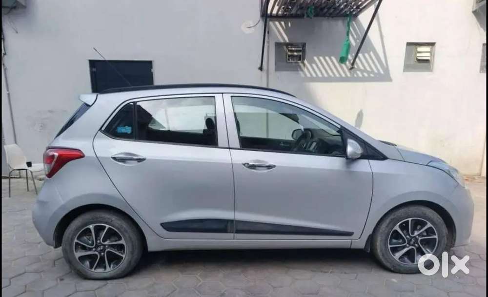 Grand I10 Asta (2018)