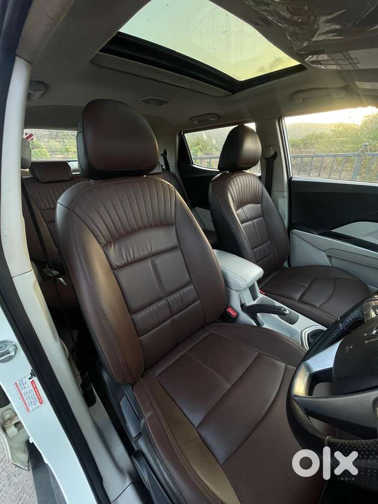 Mahindra Xuv300 W8 Diesel, 2023, Diesel