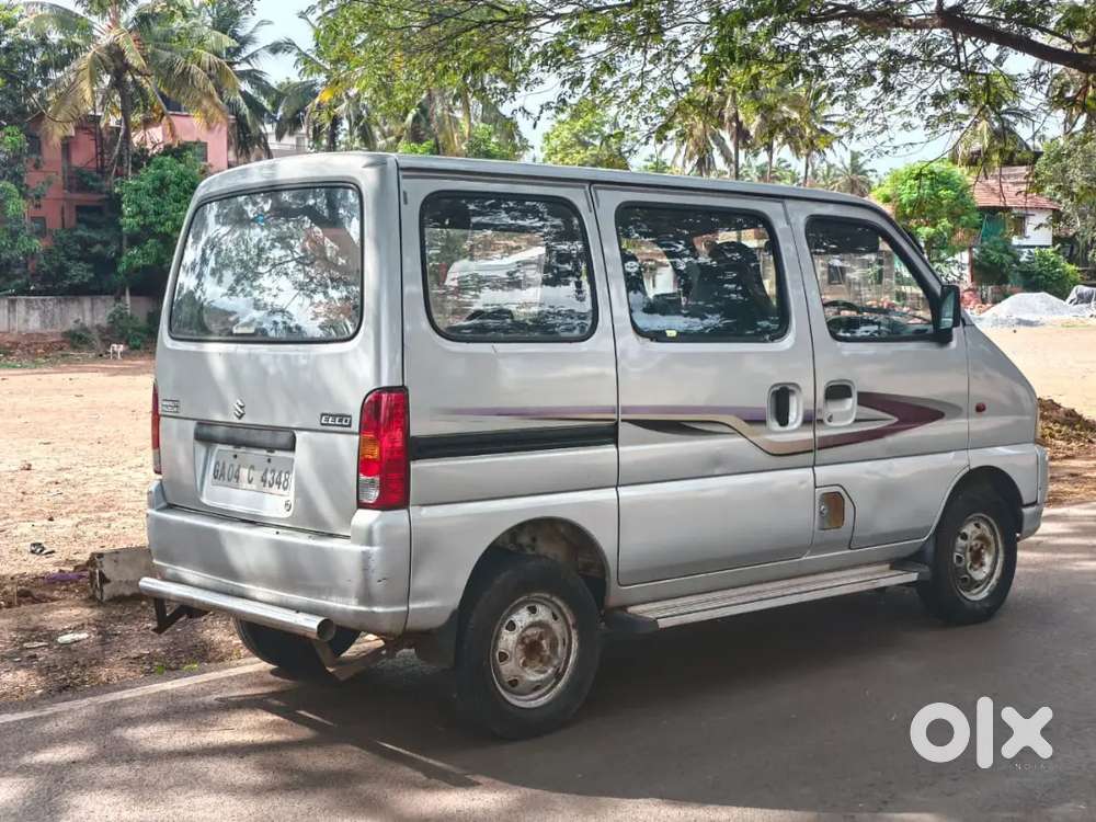 Maruti Suzuki Eeco 2011