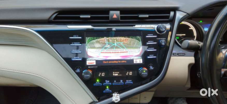 Toyota Camry Hybrid, 2019, Petrol