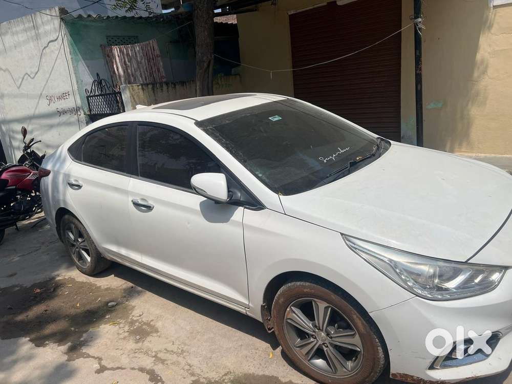 New Verna Automatic, Sunroof