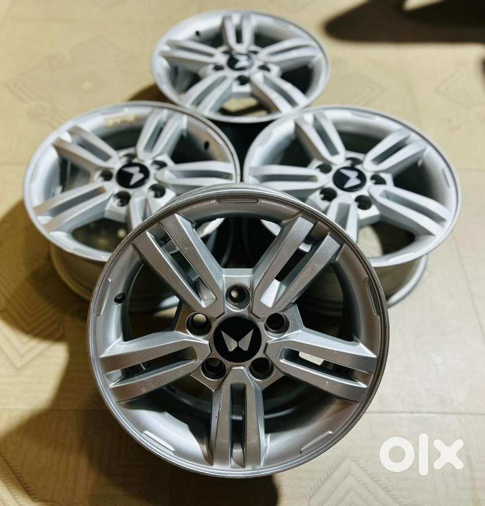 Bolero alloy wheel price hotsell
