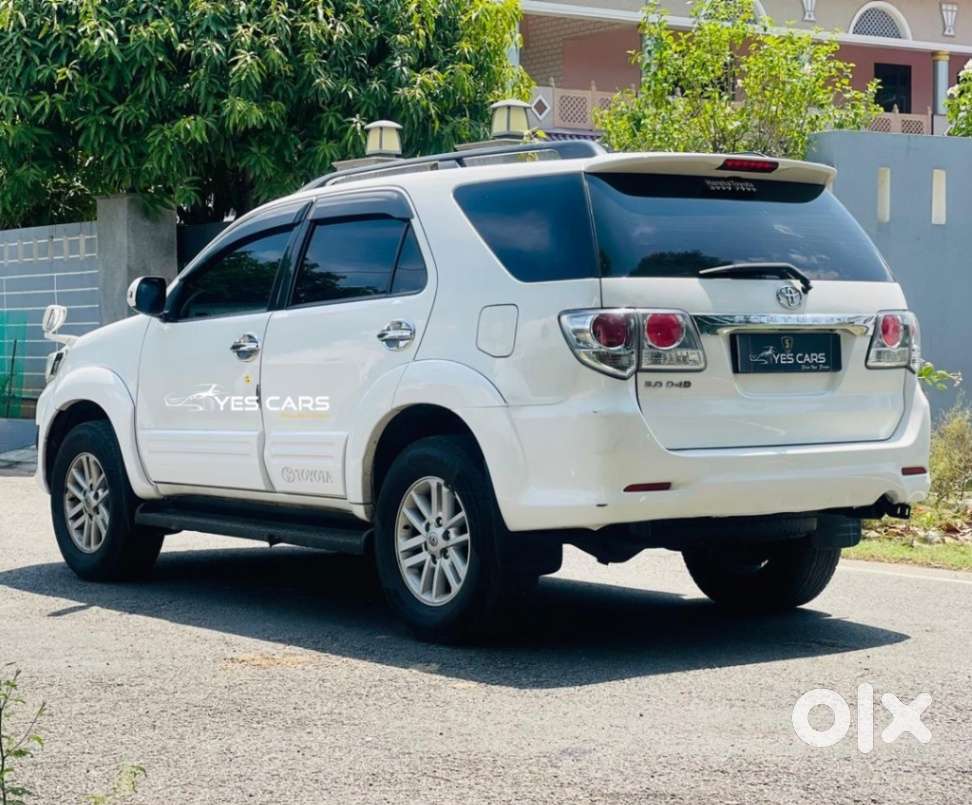 Toyota Fortuner 4x2 Mt 2.8 Diesel, 2012, Diesel