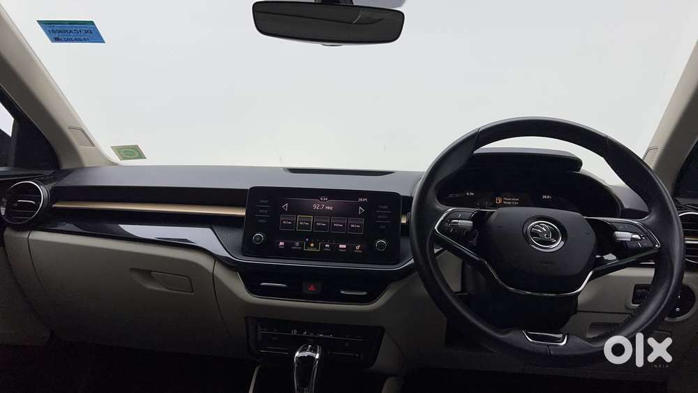 Skoda Slavia Style 1.5l Tsi Dsg, 2022, Petrol