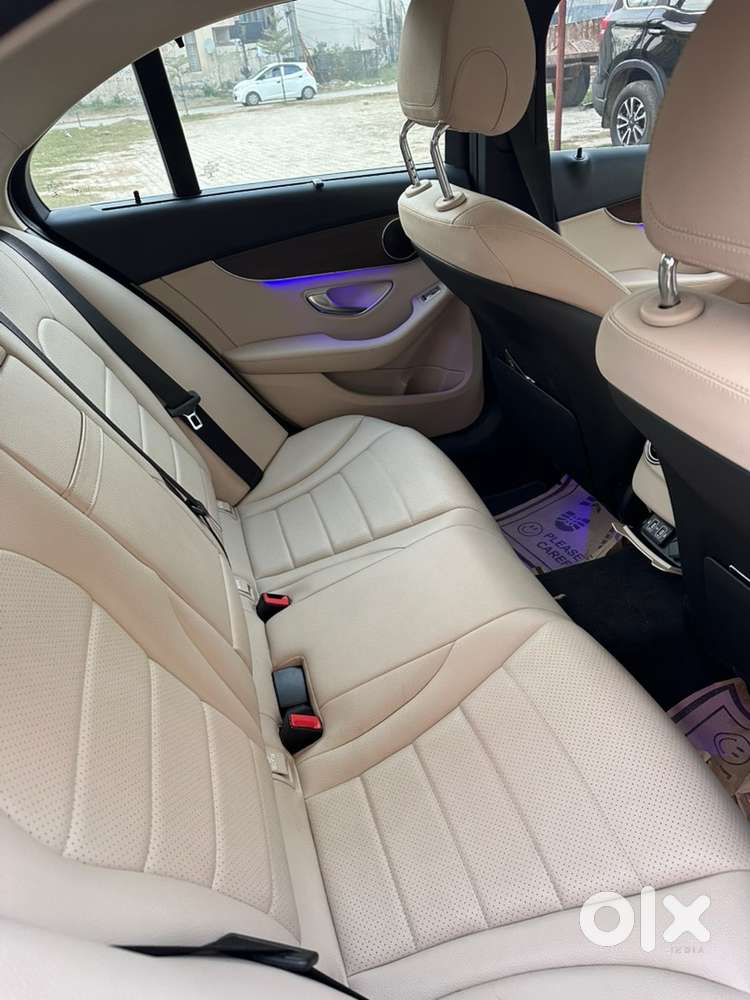 Mercedes-benz C-class 2021