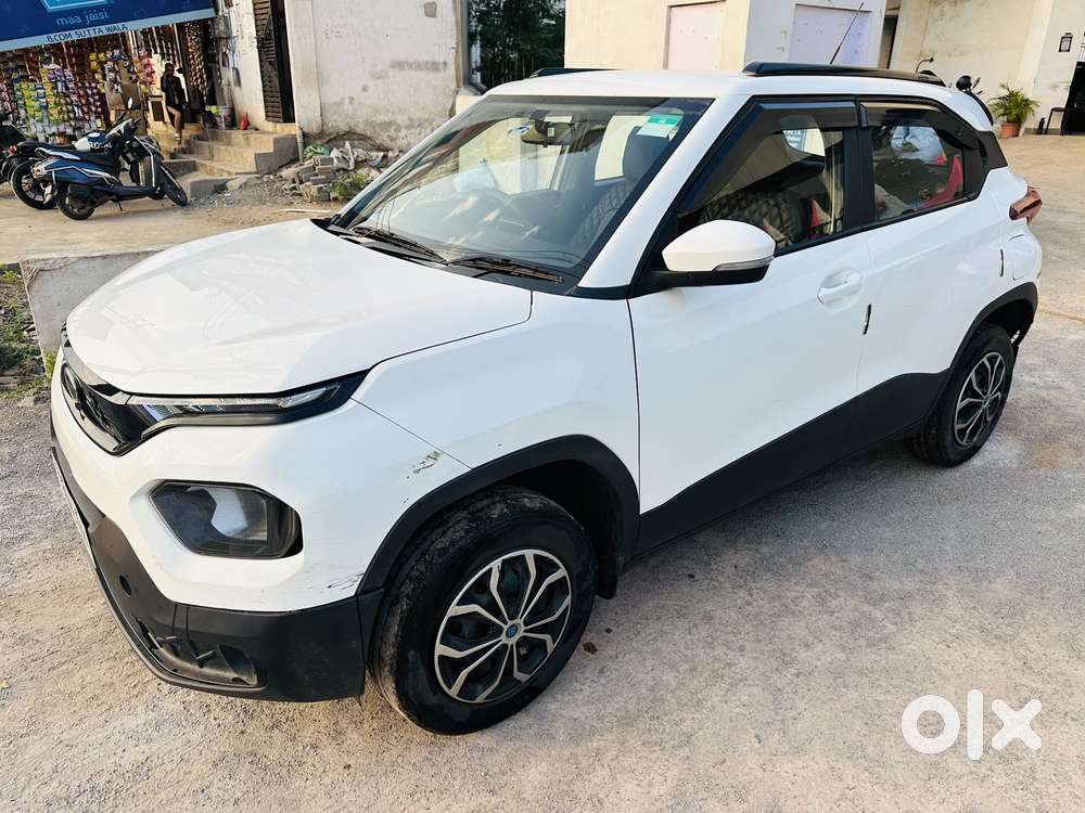 Tata Punch Camo Adventure Mt, 2025, Petrol