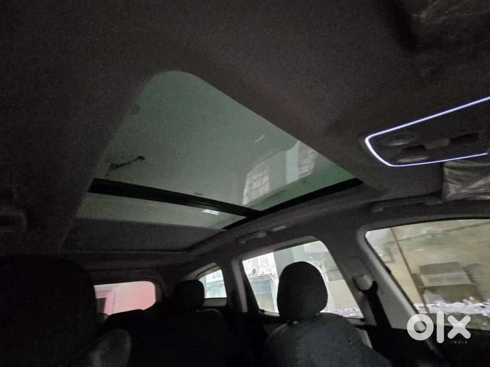 Mahindra Xuv700 Ax5 2023 Diesel 37000 Km W. Extd Warranty