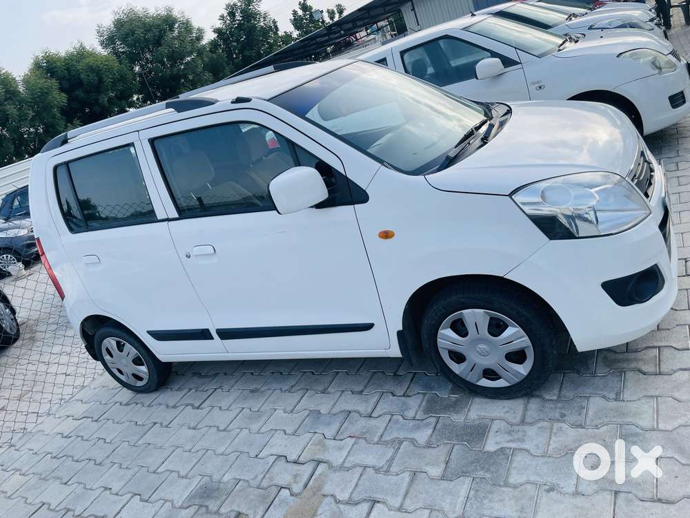 Maruti Suzuki Wagon R Vxi Opt, 2017, Petrol