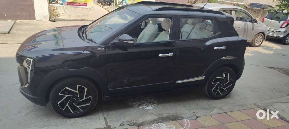 Mahindra Xuv 3xo Ax7l Petrol Mt, 2024, Petrol