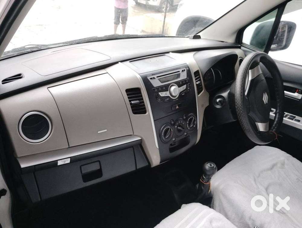 Maruti Suzuki Wagon R Vxi Mt 1.0l, 2015, Petrol