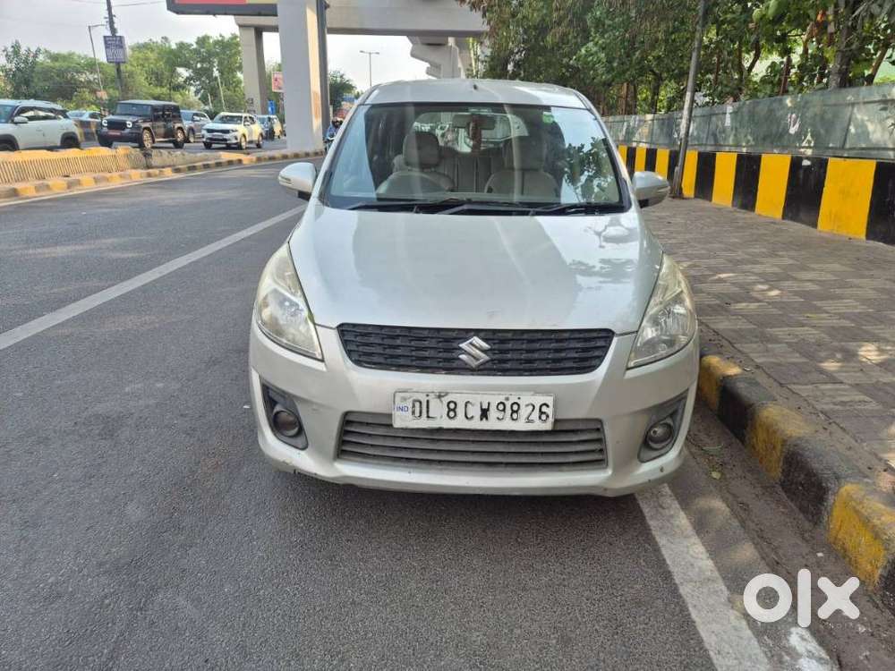Maruti Suzuki Ertiga 1.4 Vxi Cng Anniversary Edition, 2014, Cng & Hy..