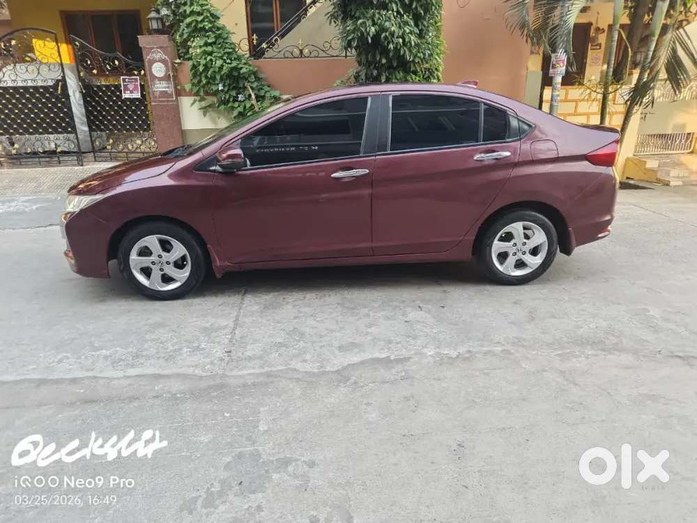 Honda City Diesel Manual 2015 Sunroof Vehicle