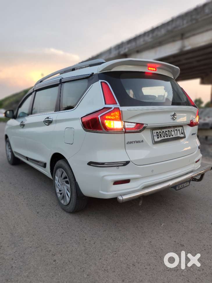 Maruti Suzuki Ertiga 1.5 Vxi, 2022, Petrol