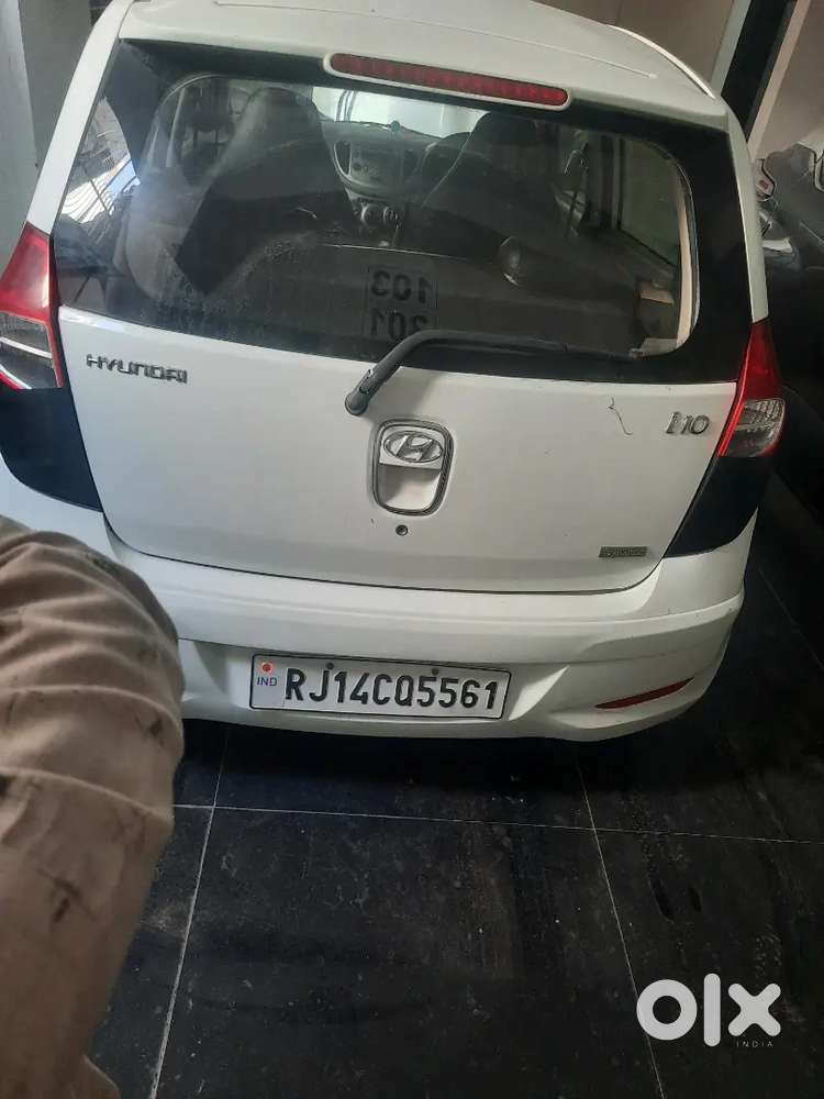 Hyundai I10 Sportz 2012,all 4 Tyries New With Mrf Brand.