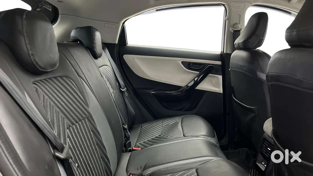 Tata Curvv Pure Plus 1.2 Revotron Petrol 7dca, 2025, Petrol