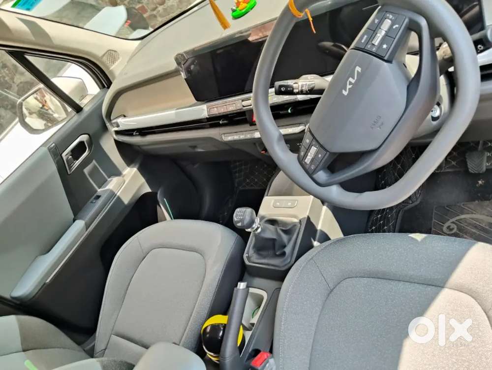 Kia Syros 2025 Petrol 1733 Km Driven