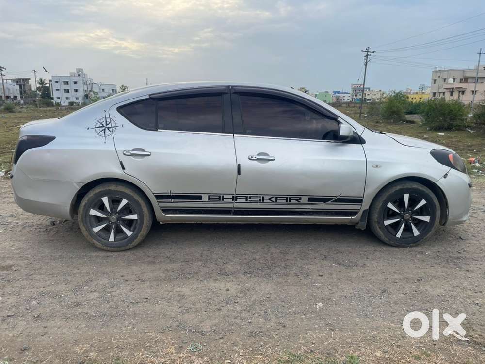 Nissan Sunny 2011 Petrol 125000 Km Driven