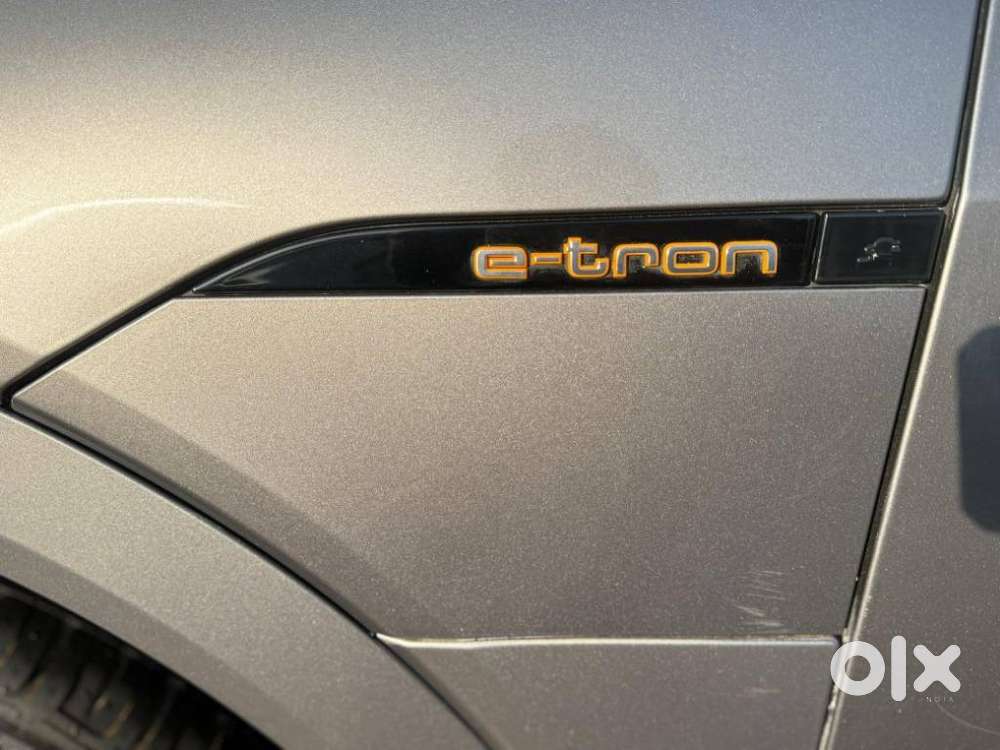 Audi E-tron 55, 2021, Electric