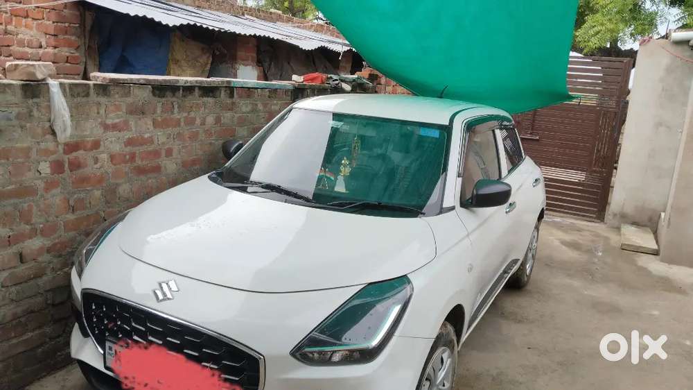 Maruti Suzuki Swift Lxi 2025